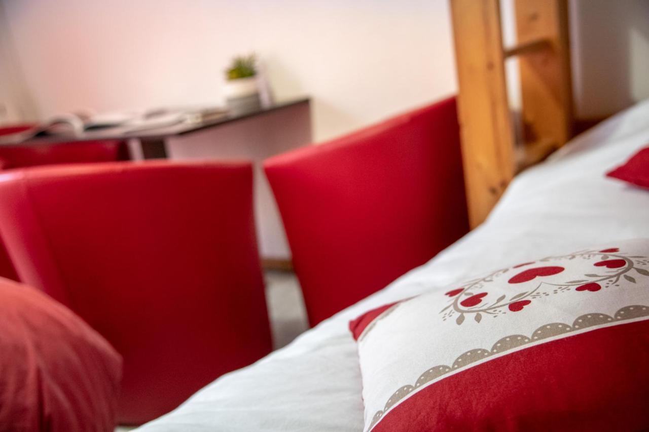 L auberge du basilico Aime Bagian luar foto